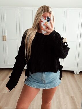 Candies black knit oversized sweater